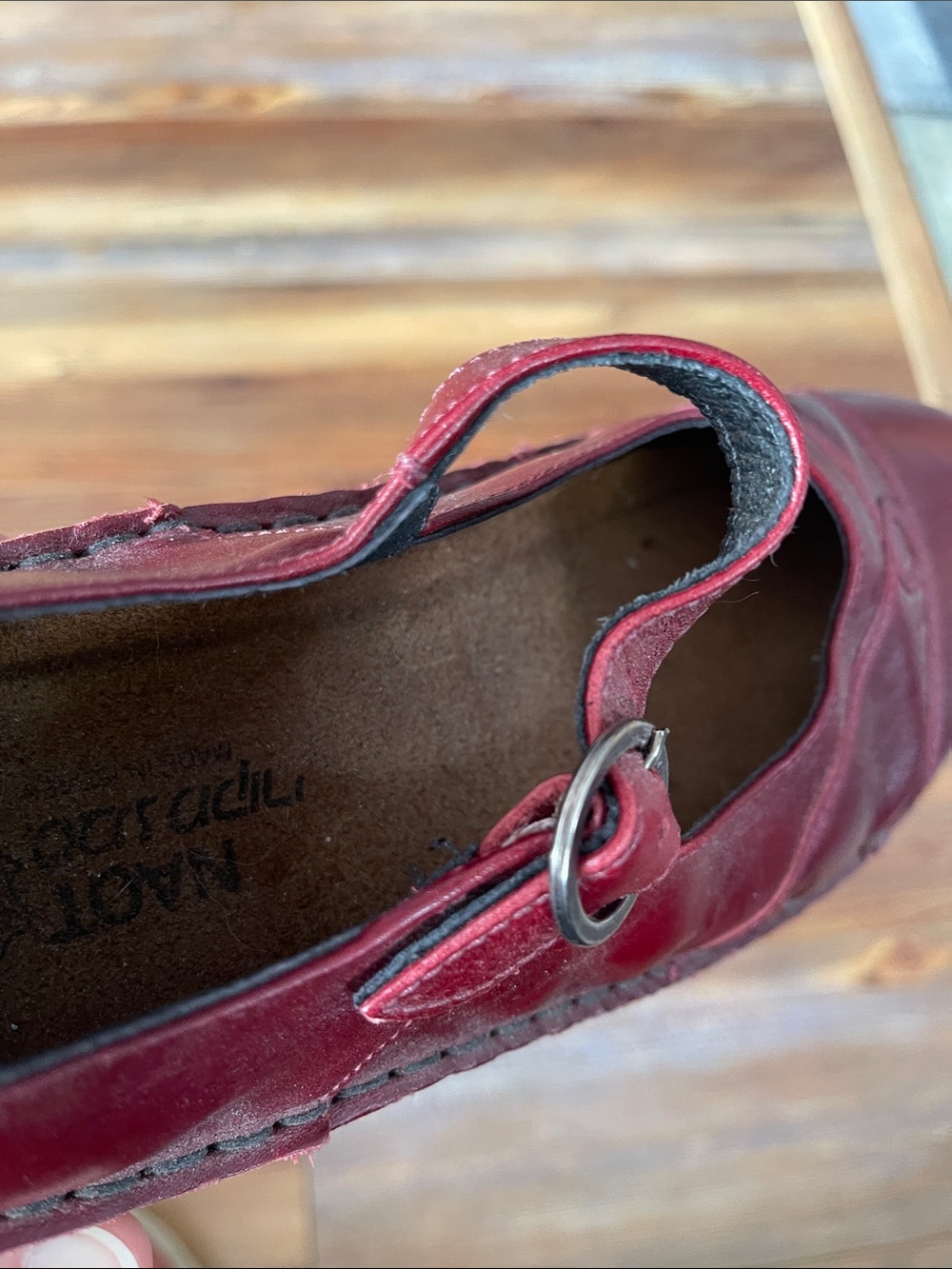 Naot Red Mary Jane Shoes 38 Ladies 7 Red MaryJane Strap Burgundy - Picture 12 of 12